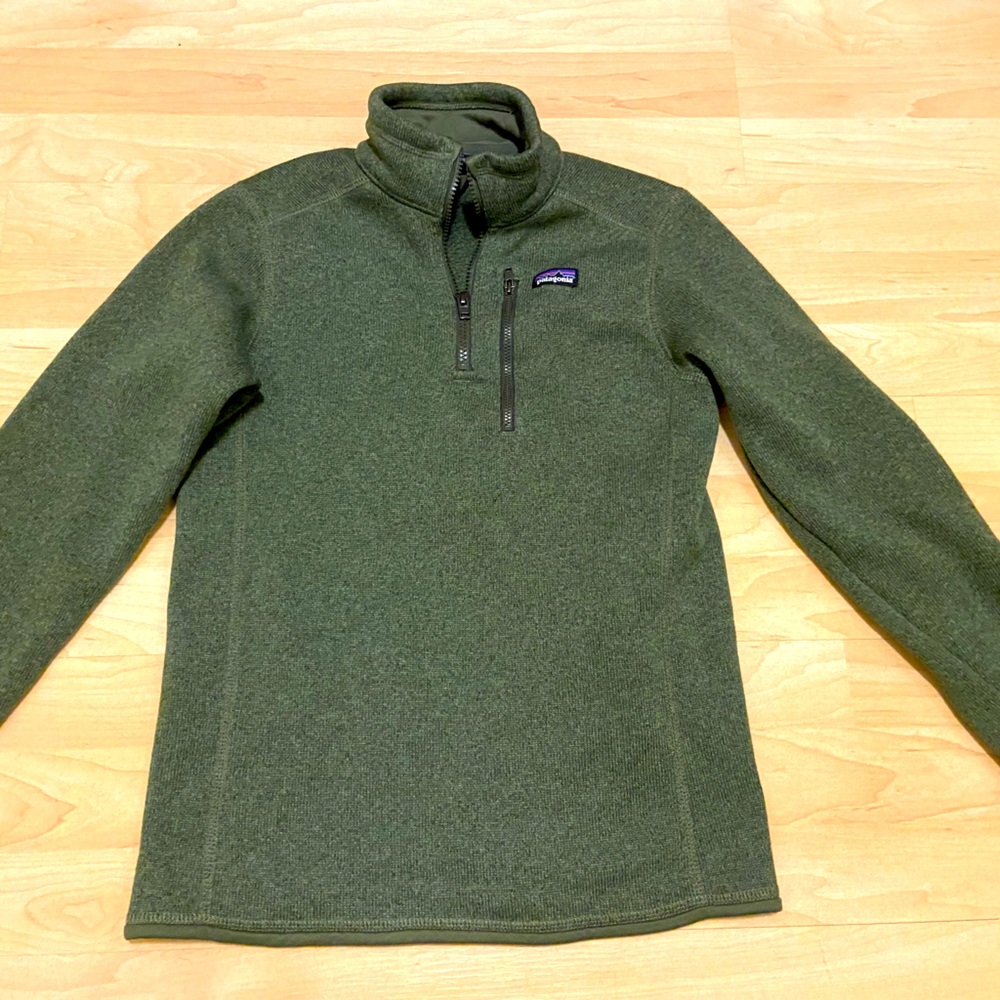 Boys XL Patagonia Better Sweater, Olive green. Excellent condition.